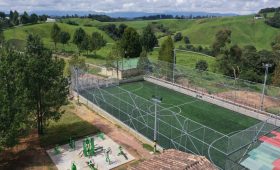 1125-noticia-cancha-batallon-fraternindad-medellin